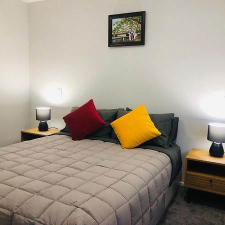 Christchurch Airport Stop Экстерьер фото